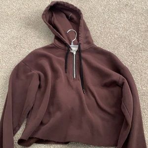 Garage cropped hoodie